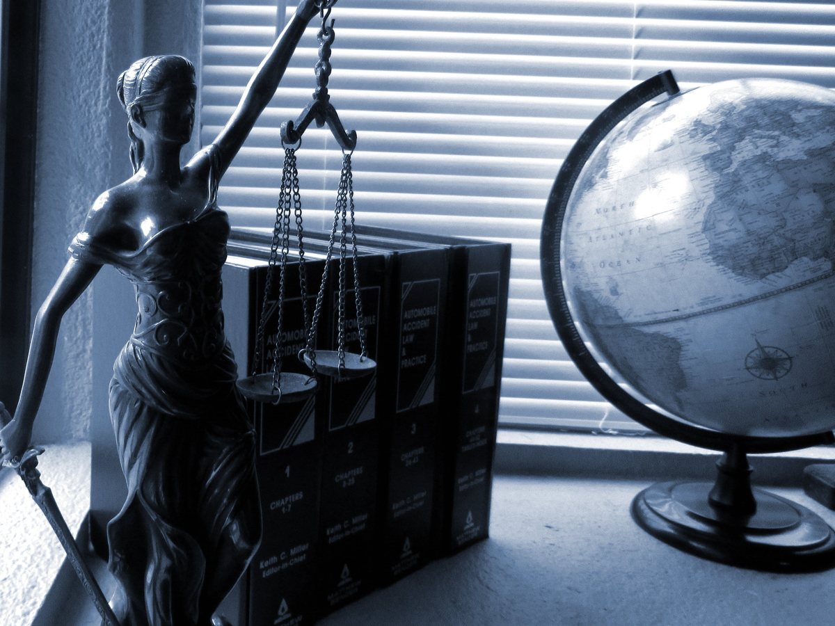 Support juridique et droit des affaires